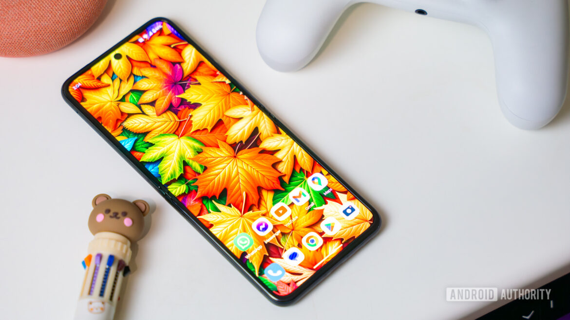 Add some color to your phone with these vibrant wallpapers