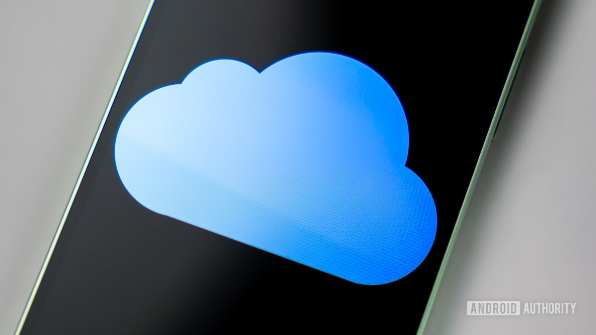 Apple accused of ‘rigging the playing field’ in potential lawsuit over iCloud