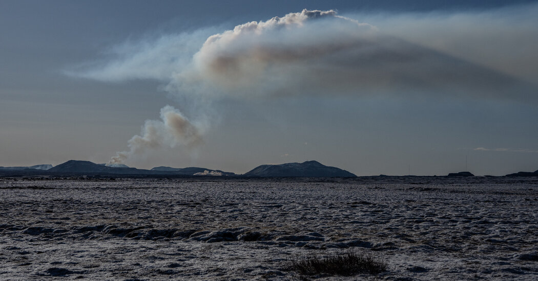 Volcanic Eruptions Are Continuing in Iceland: Photos