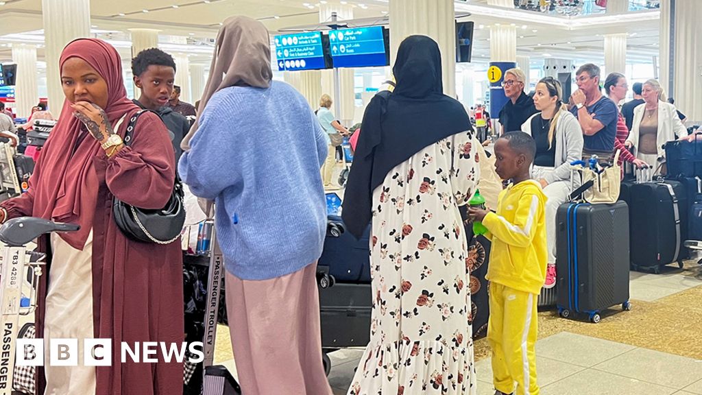 Dubai airport chaos as Gulf hit by deadly storms