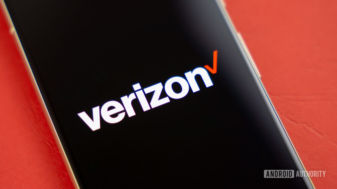 Verizon is giving away 6 months of home internet for $0 per month